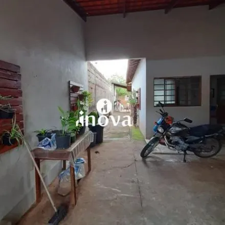 Image 1 - Avenida Doutor Fidelis, Centro, Uberaba - MG, 38015-020, Brazil - House for sale