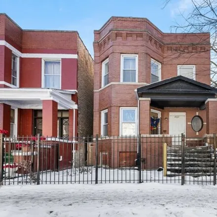 Buy this 6 bed house on 4035 West Wilcox Street in Chicago, IL 60624