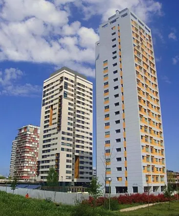Image 3 - Torre Ámbar, Calle de Dulce Chacón, 17, 28050 Madrid, Spain - Apartment for rent