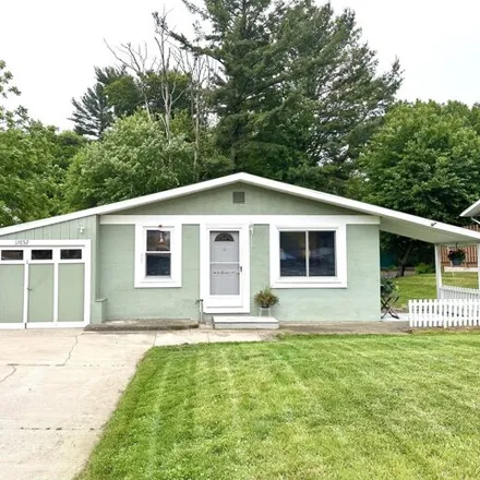 Buy this 2 bed house on 17700 Robbins Road in Grand Haven, MI 49417