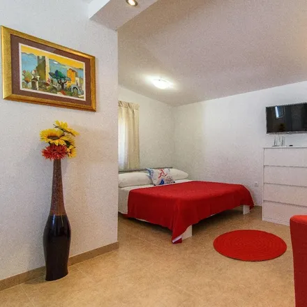 Image 2 - Grad Trogir, Split-Dalmatia County, Croatia - House for rent