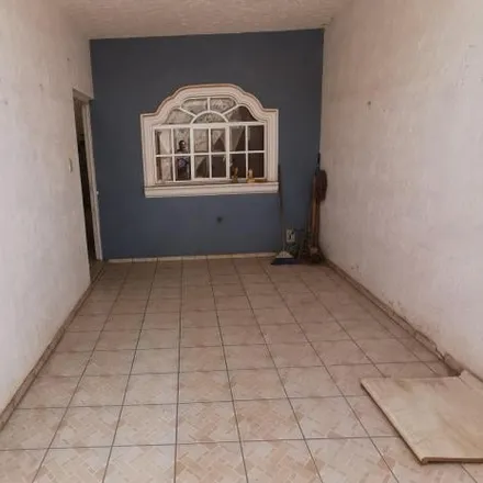Buy this 4 bed house on Privada Jarritos in 45400 Tonalá, JAL