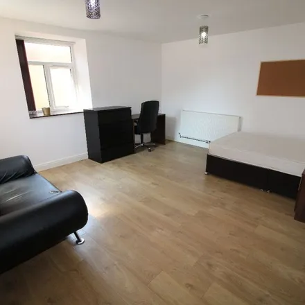 Rent this 1 bed apartment on Adelphi Place in Preston, PR1 7BU