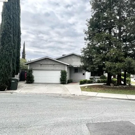 Buy this 3 bed house on 5 Inland Ct in Antioch, California