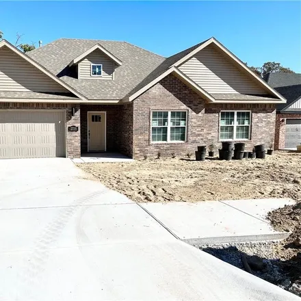 Buy this 4 bed house on 2735 South Olive Court in Siloam Springs, AR 72761