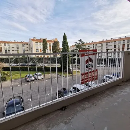 Rent this 3 bed apartment on Rue Jean Giono in 13300 Salon de Provence, France