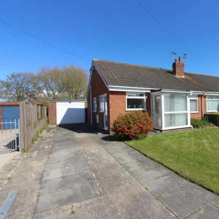 Buy this 3 bed house on Derwent Close in Knott End-On-Sea, FY6 0QE
