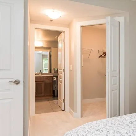 Rent this 2 bed condo on Kelowna in BC V1Y 9Z4, Canada