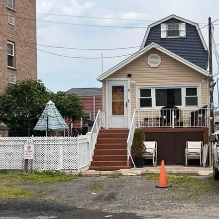 Buy this 3 bed house on 44 Pennyfield Avenue in New York, NY 10465
