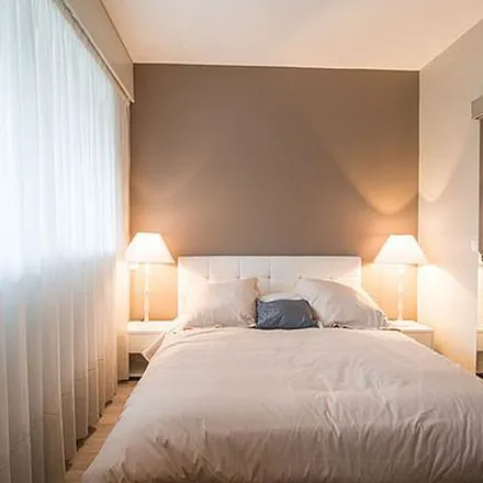 Rent this 2 bed apartment on Ecole de Paris-congo مدرسة باريس الكونغو in Avenue Goulouni Wedeye, 6ème Arrondissement