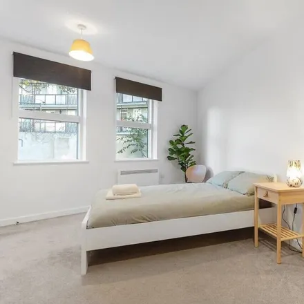 Rent this 2 bed apartment on London in SW9 9BE, United Kingdom