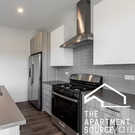 Image 1 - 4453 N Hazel St, Unit 1BD - Apartment for rent