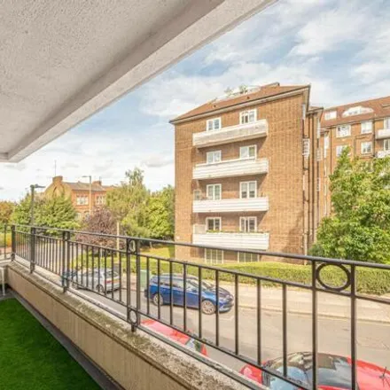 Image 4 - Four5Two Finchley Road, 452 Finchley Road, Childs Hill, London, NW11 8DG, United Kingdom - Apartment for sale