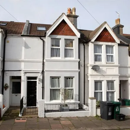 Rent this 6 bed townhouse on 30 Redvers Road in Brighton, BN2 4BG