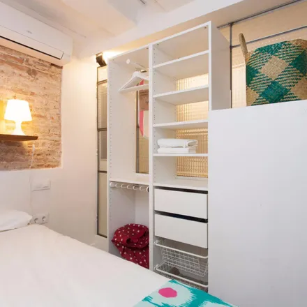 Image 4 - Carrer del Sabateret, 4, 08003 Barcelona, Spain - Apartment for rent