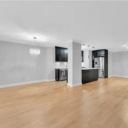 Image 4 - 5900 Arlington Avenue, New York, NY 10471, USA - Apartment for rent