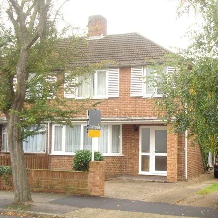 Rent this 3 bed duplex on 98 Pavilion Gardens in Staines-upon-Thames, TW18 1HL