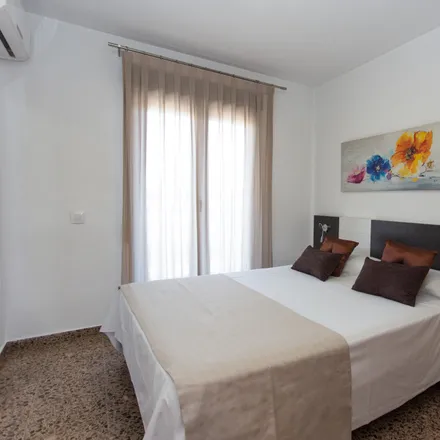 Rent this 1 bed apartment on Avinguda Pius XII in 9, 46009 Valencia