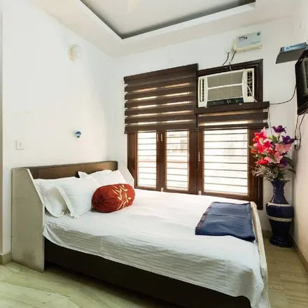 Rent this 1 bed apartment on All India Institute of Medical Sciences (AIIMS) in New Delhi, Aurobindo Marg