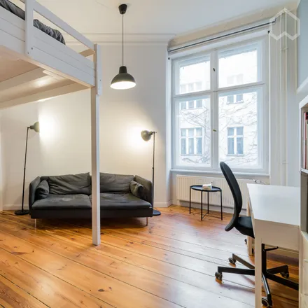 Rent this 1 bed apartment on Zellestraße 6 in 10247 Berlin, Germany