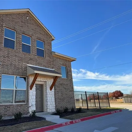 Buy this 3 bed condo on South Bonnie Brae Street in Denton, TX 76226