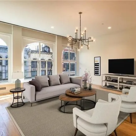 Rent this 3 bed condo on 391 Broadway in New York, NY 10013
