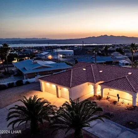 Buy this 3 bed house on 906 Saint Claire Drive in Lake Havasu City, AZ 86404