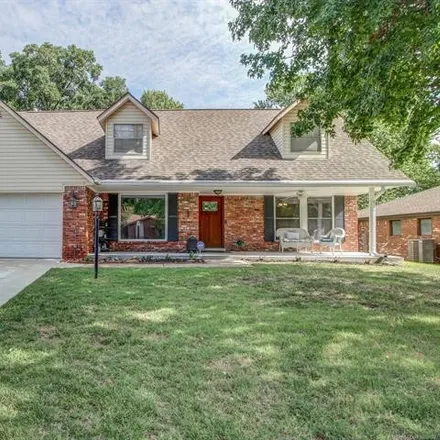 Buy this 3 bed house on 6615 East 73rd Place in Tulsa, OK 74133
