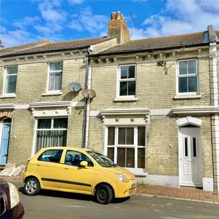 Buy this 2 bed townhouse on Brightland Road in Eastbourne, BN20 8BG
