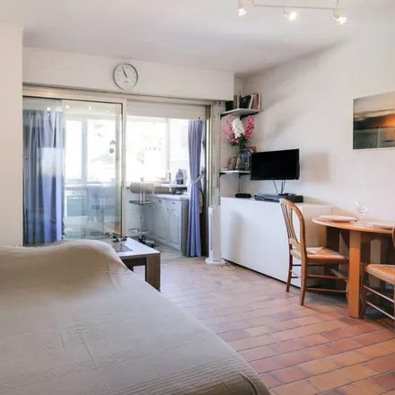 Rent this studio apartment on 83140 Six-Fours-les-Plages