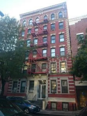 Rent this 3 bed apartment on 310 East 19th Street in New York, NY 10003