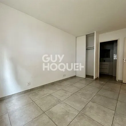 Image 4 - 2 Cour del Riu, 34790 Montpellier, France - Apartment for rent
