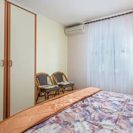 Image 6 - 52448 Sveti Lovreč Pazenatički, Croatia - Apartment for rent