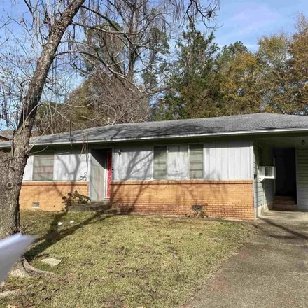 Buy this 2 bed house on 1742 O Connell Street in Arkadelphia, AR 71923