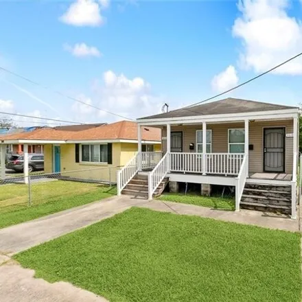 Image 2 - 3607 North Robertson Street, Bywater, New Orleans, LA 70117, USA - House for sale