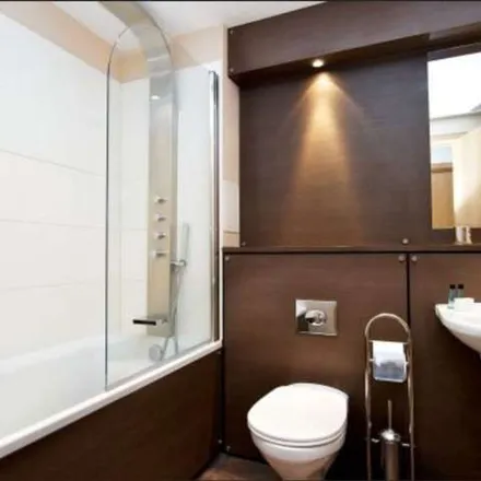 Rent this 1 bed apartment on Hampton by Hilton Edinburgh West End in 166 Fountainbridge, City of Edinburgh