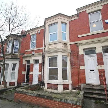 Image 5 - Dene House, 36-42 Grosvenor Road, Newcastle upon Tyne, NE2 2RP, United Kingdom - Apartment for rent