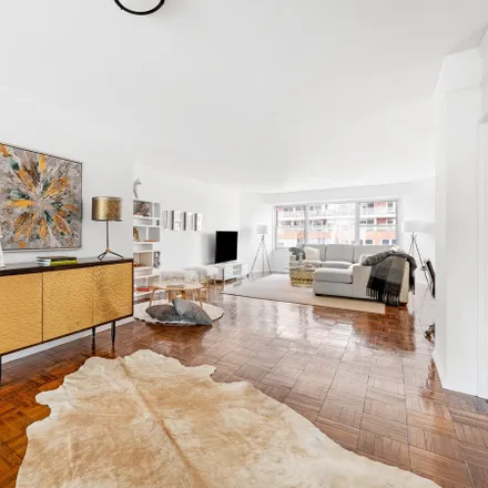 Buy this 3 bed apartment on 60 East End Avenue in New York, NY 10028