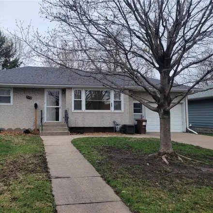 Buy this 2 bed house on 350 Emerson Avenue West in West St. Paul, MN 55118