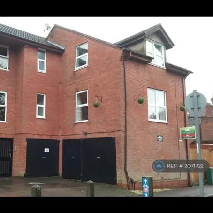 Rent this 1 bed apartment on The Close in Kenilworth, CV8 2HN