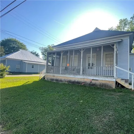 Buy this 4 bed loft on 14 Mill Street in Jackson, Butts County