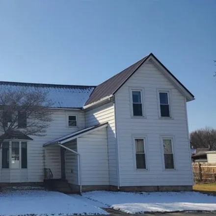 Buy this 5 bed house on 615 West 4th Street in Fort Wayne, IN 46808