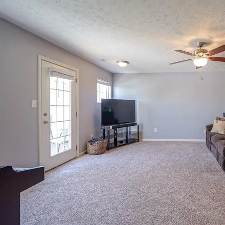 Image 5 - 11475 Clay Court, Fishers, IN 46037, USA - Condo for sale