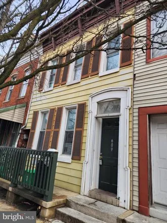 Buy this 4 bed house on 609 S Queen St in York, Pennsylvania