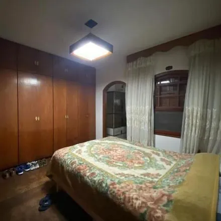 Buy this 2 bed house on Rua Oswald de Andrade in Jordanópolis, São Bernardo do Campo - SP