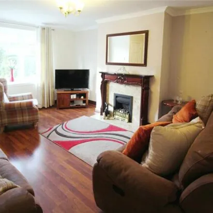 Buy this 3 bed house on Greno View Road in Sheffield, S35 4GX