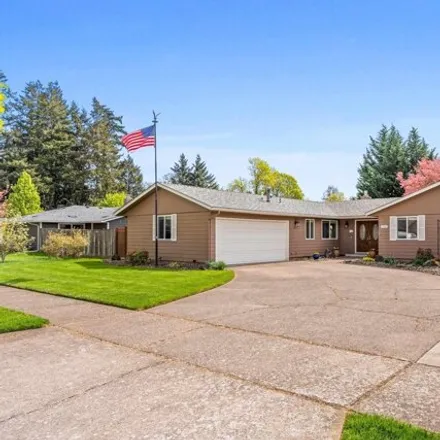Buy this 3 bed house on 2334 Manzanita Street Northeast in Keizer, OR 97303
