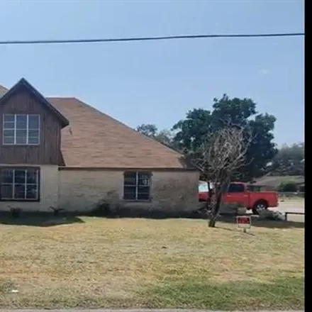 Image 1 - 701 West Rice Street, Falfurrias, TX 78355, USA - House for sale