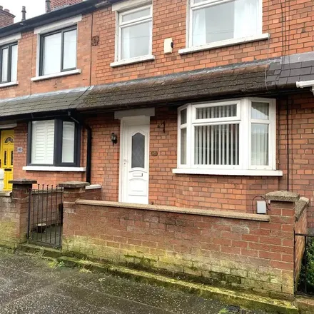 Rent this 2 bed apartment on Devon Drive in Belfast, BT4 1LB