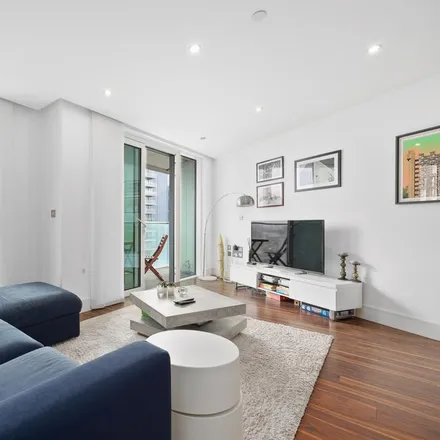 Rent this 2 bed apartment on Ceylon House in Alie Street, London